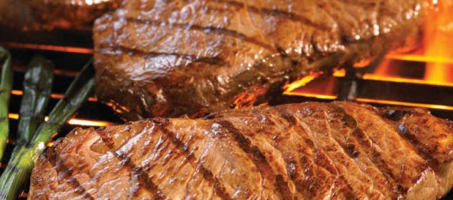 Soñar con carne asada